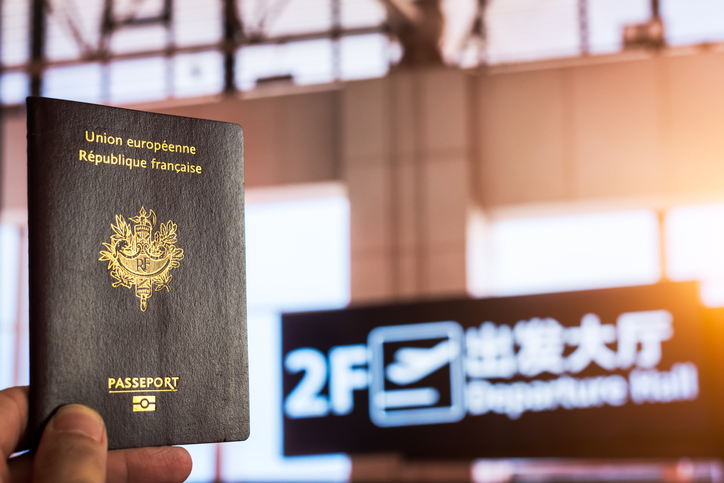 Fench passport